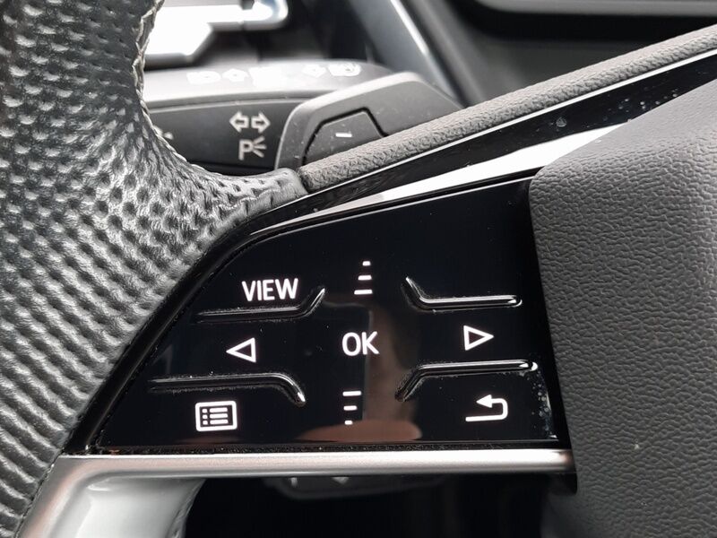 More views of Audi Q4 e-tron