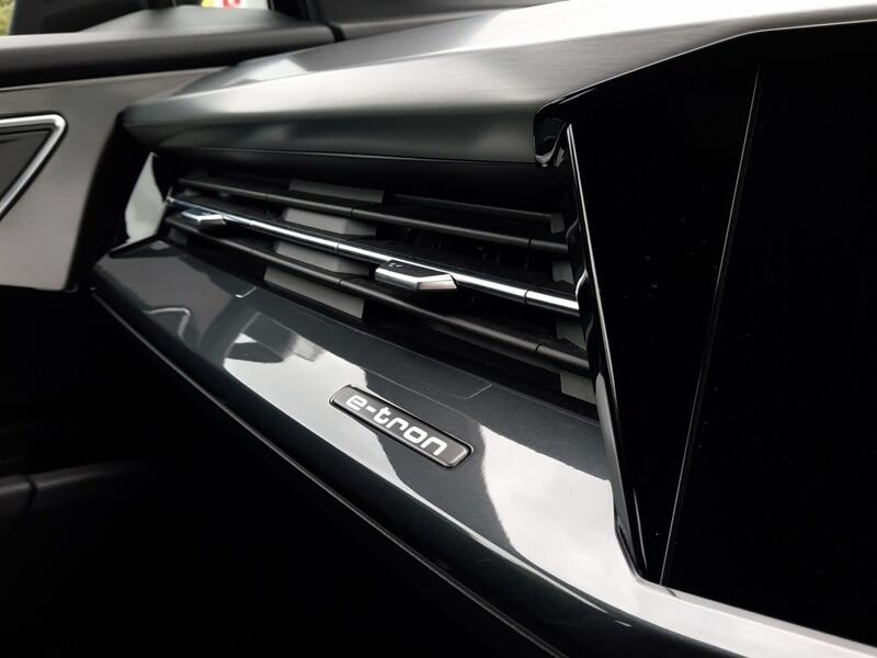 More views of Audi Q4 e-tron