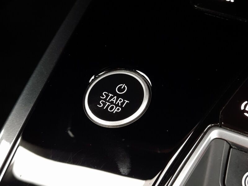 More views of Audi Q4 e-tron