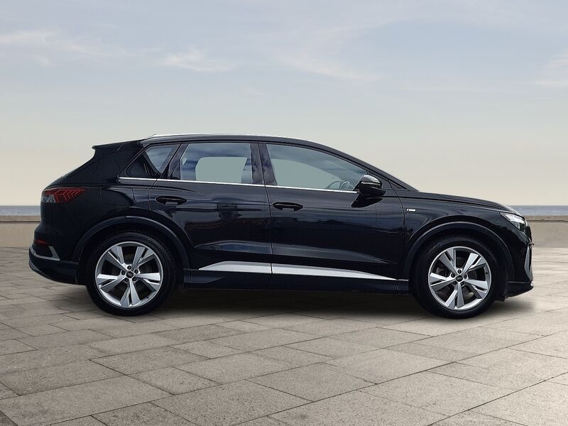 More views of Audi Q4 e-tron