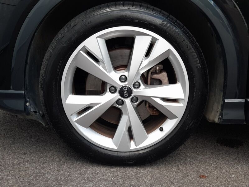 More views of Audi Q4 e-tron