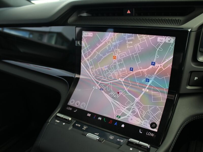 More views of Porsche Cayenne