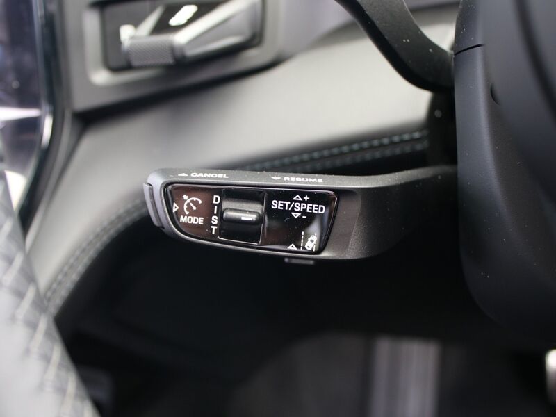 More views of Porsche Cayenne