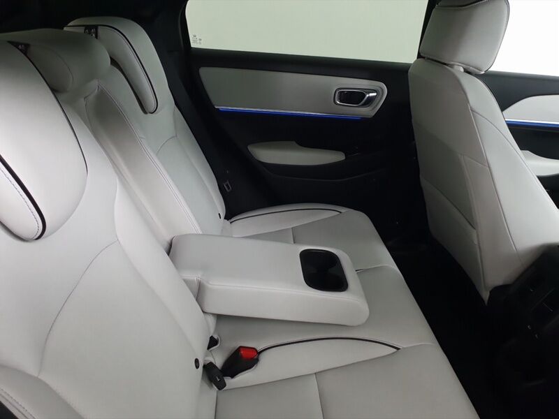 More views of Honda e:Ny1