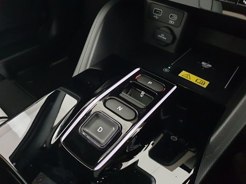 More views of Honda e:Ny1