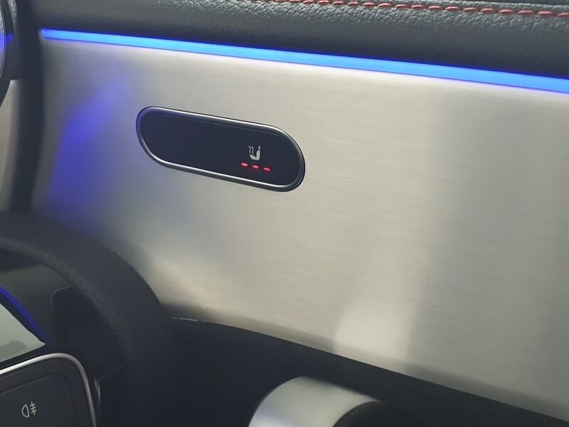 More views of Mercedes-Benz CLA