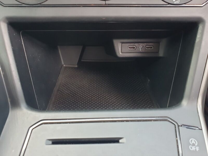 More views of Volkswagen Polo