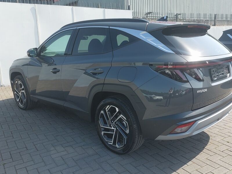 More views of Hyundai Tucson