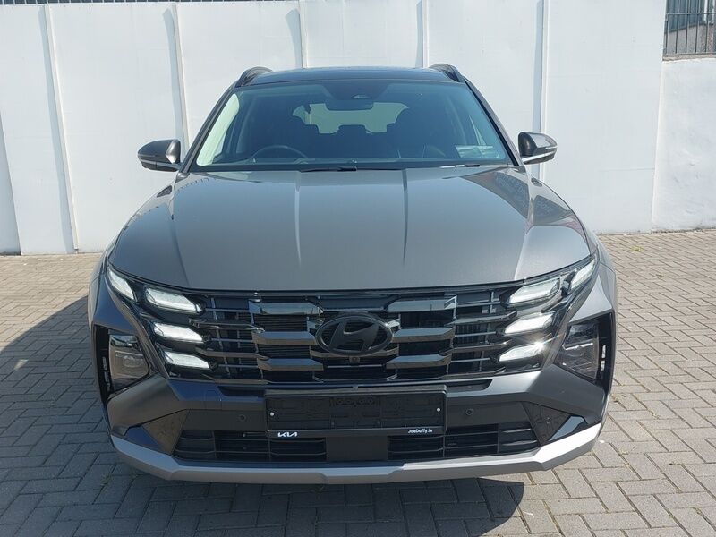 More views of Hyundai Tucson