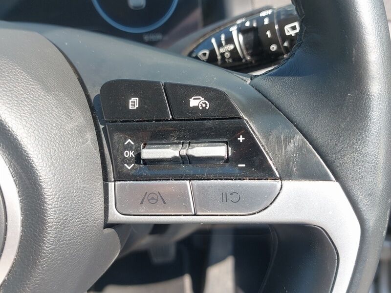 More views of Hyundai Tucson