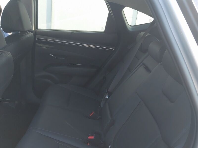 More views of Hyundai Tucson