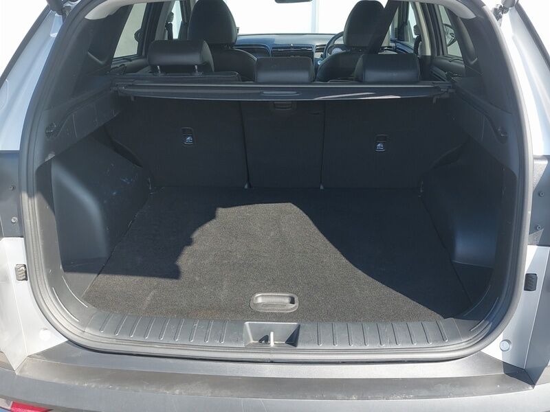 More views of Hyundai Tucson