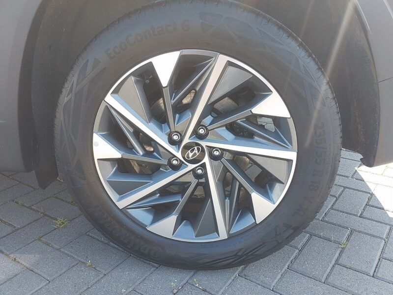 More views of Hyundai Tucson