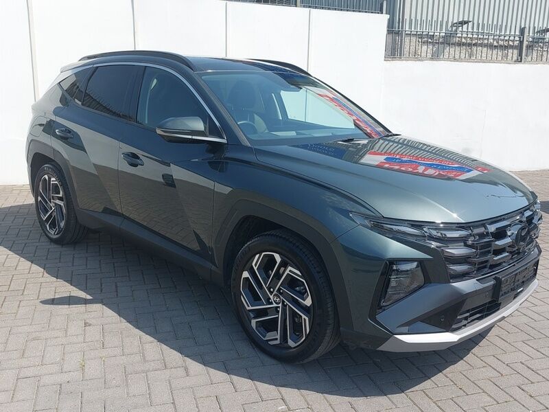 More views of Hyundai Tucson