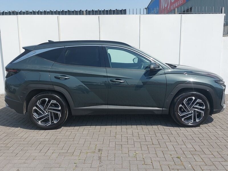 More views of Hyundai Tucson