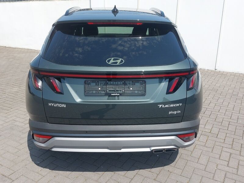 More views of Hyundai Tucson