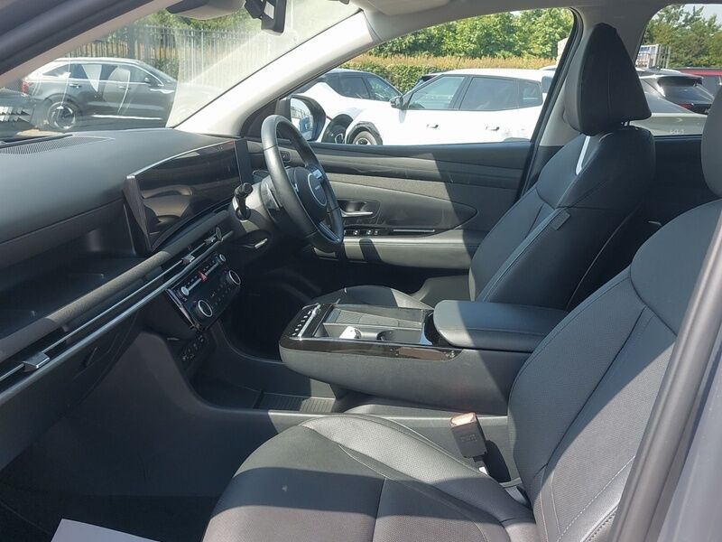 More views of Hyundai Tucson