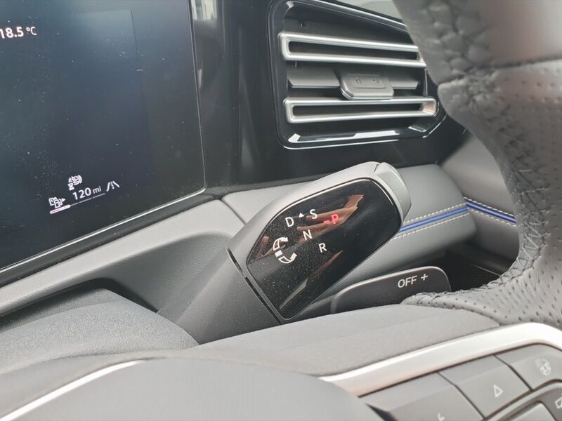 More views of Volkswagen Tiguan