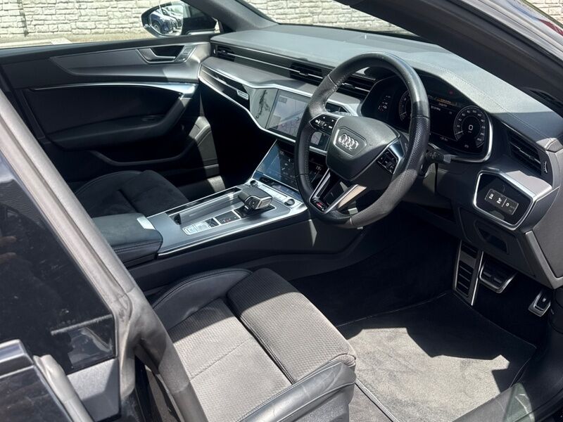 More views of Audi A7