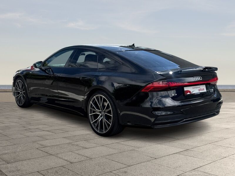 More views of Audi A7