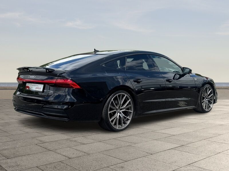 More views of Audi A7