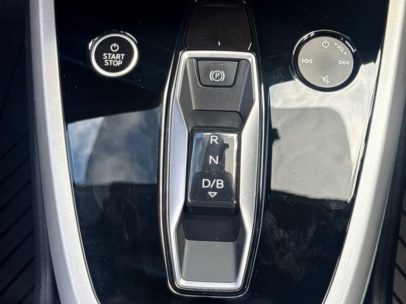 More views of Audi Q4 e-tron