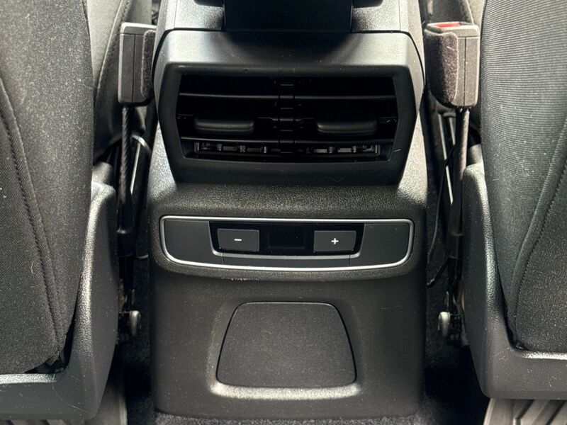 More views of Audi Q4 e-tron