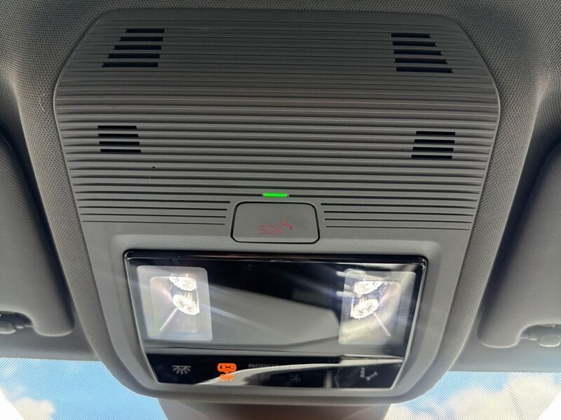 More views of Audi Q4 e-tron