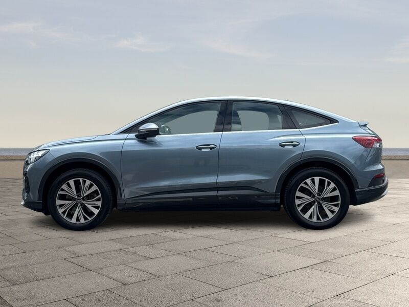 More views of Audi Q4 e-tron