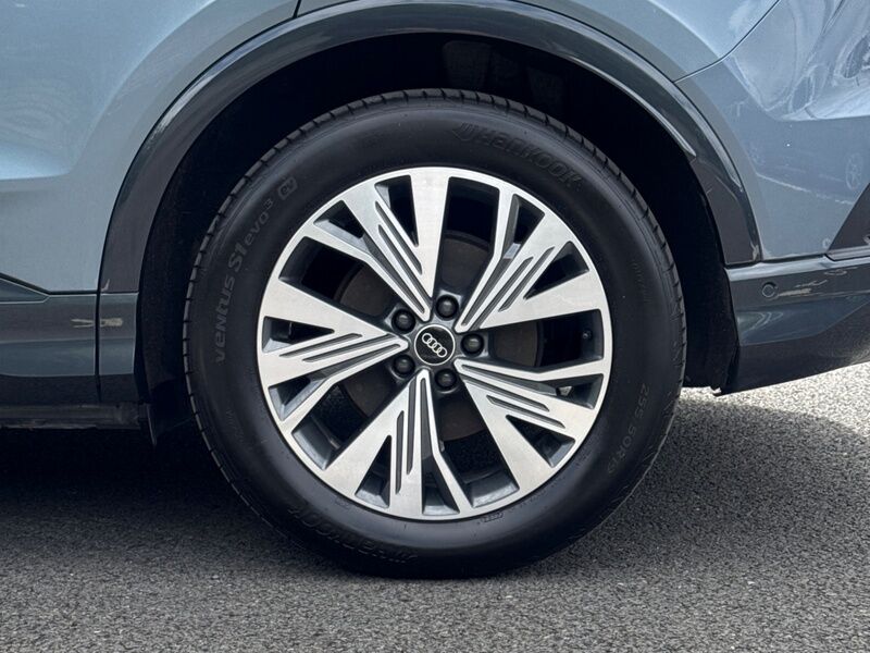 More views of Audi Q4 e-tron