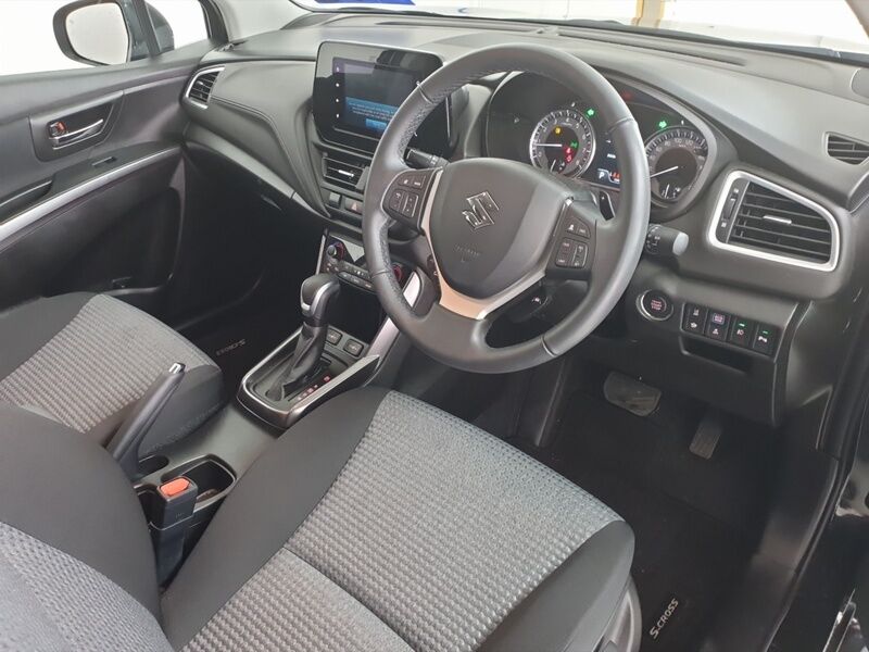 More views of Suzuki SX4