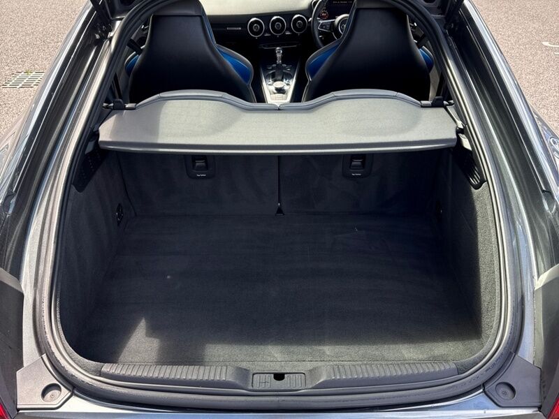 More views of Audi TT
