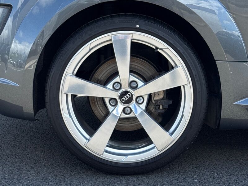 More views of Audi TT