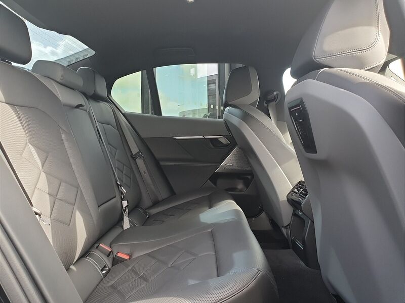 More views of BMW 5-Series