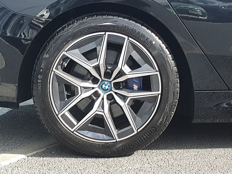 More views of BMW 5-Series