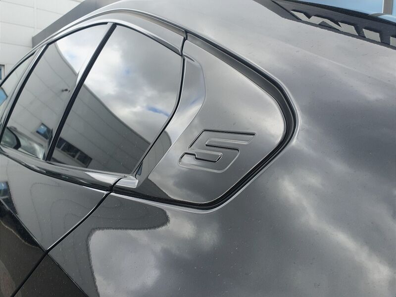 More views of BMW 5-Series