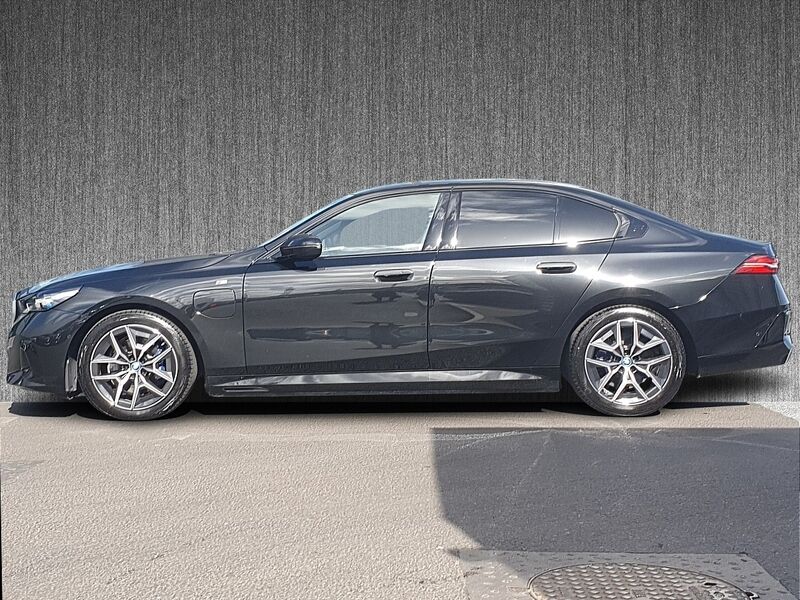 More views of BMW 5-Series