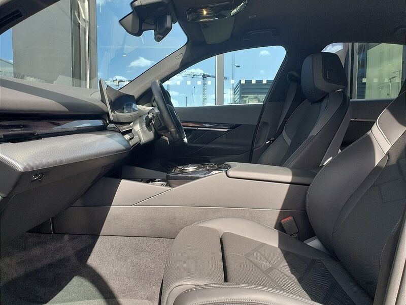 More views of BMW 5-Series