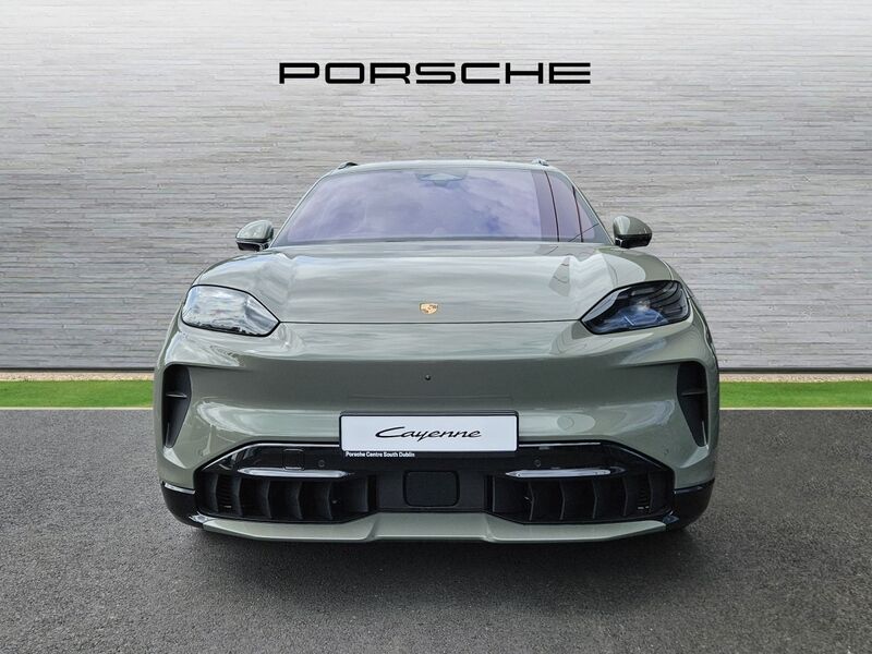 More views of Porsche Cayenne