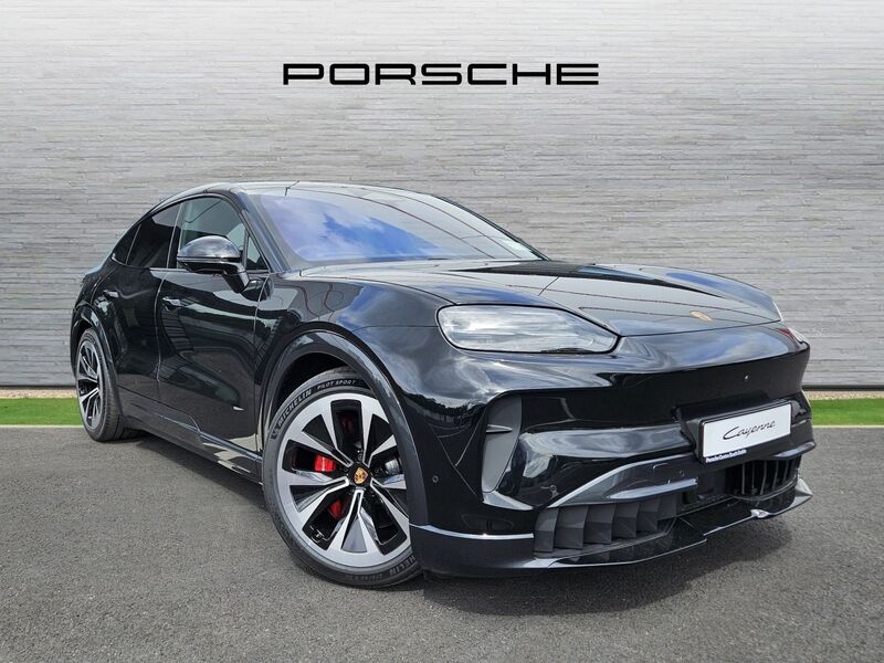 More views of Porsche Cayenne