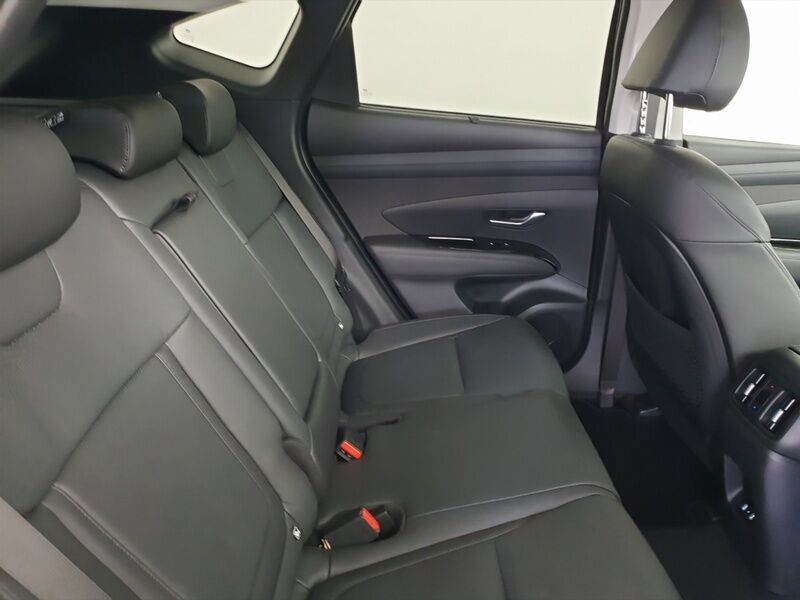 More views of Hyundai Tucson