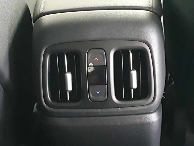 More views of Hyundai Tucson