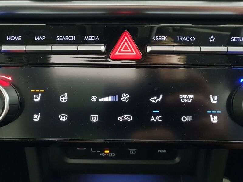 More views of Hyundai Tucson