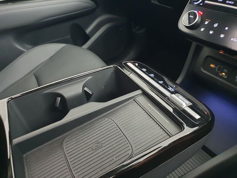 More views of Hyundai Tucson