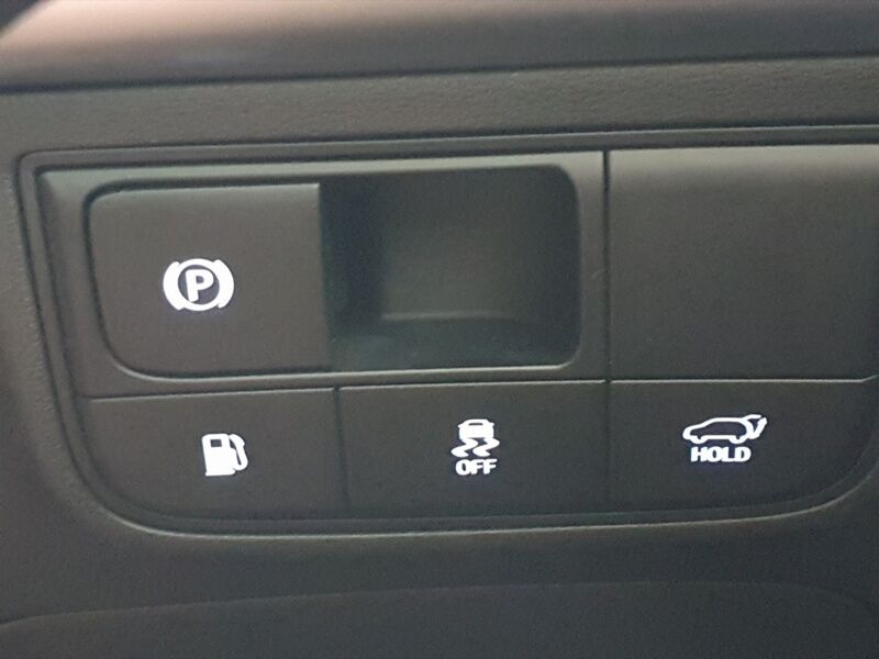 More views of Hyundai Tucson