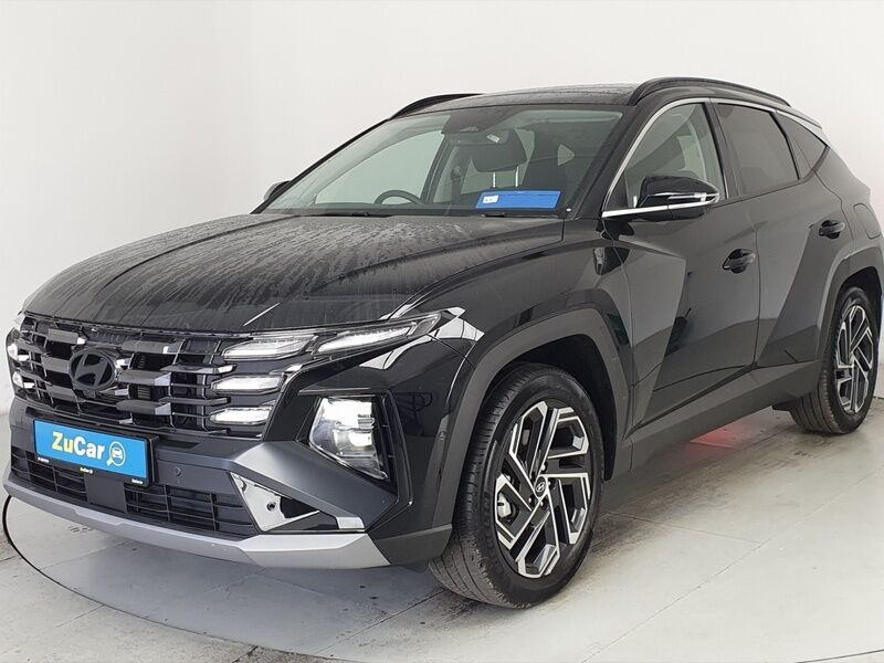 More views of Hyundai Tucson