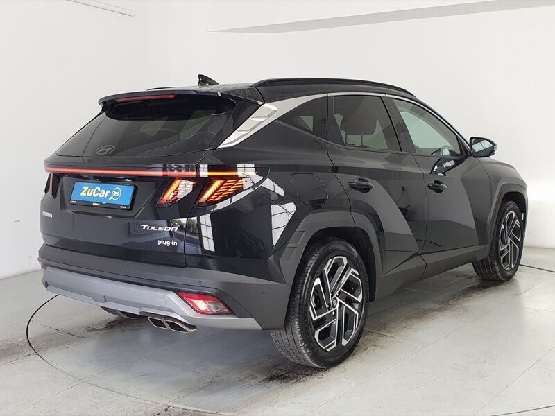 More views of Hyundai Tucson