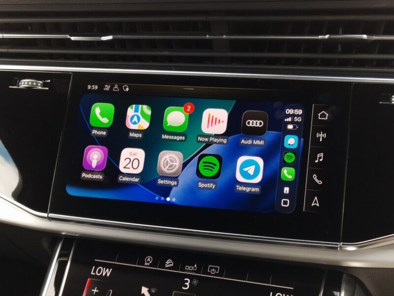 More views of Audi Q7
