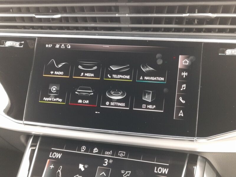 More views of Audi Q7