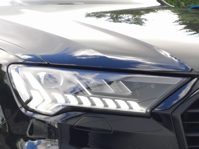 More views of Audi Q7